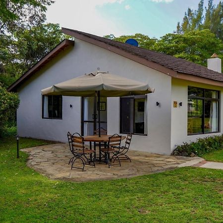 Black Wattle House Накуру Екстер'єр фото