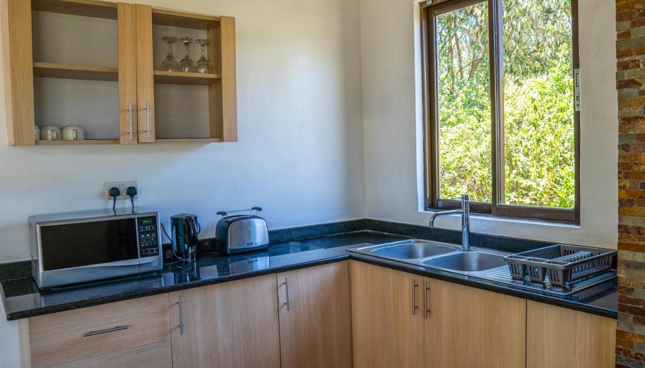 Black Wattle House Накуру Екстер'єр фото