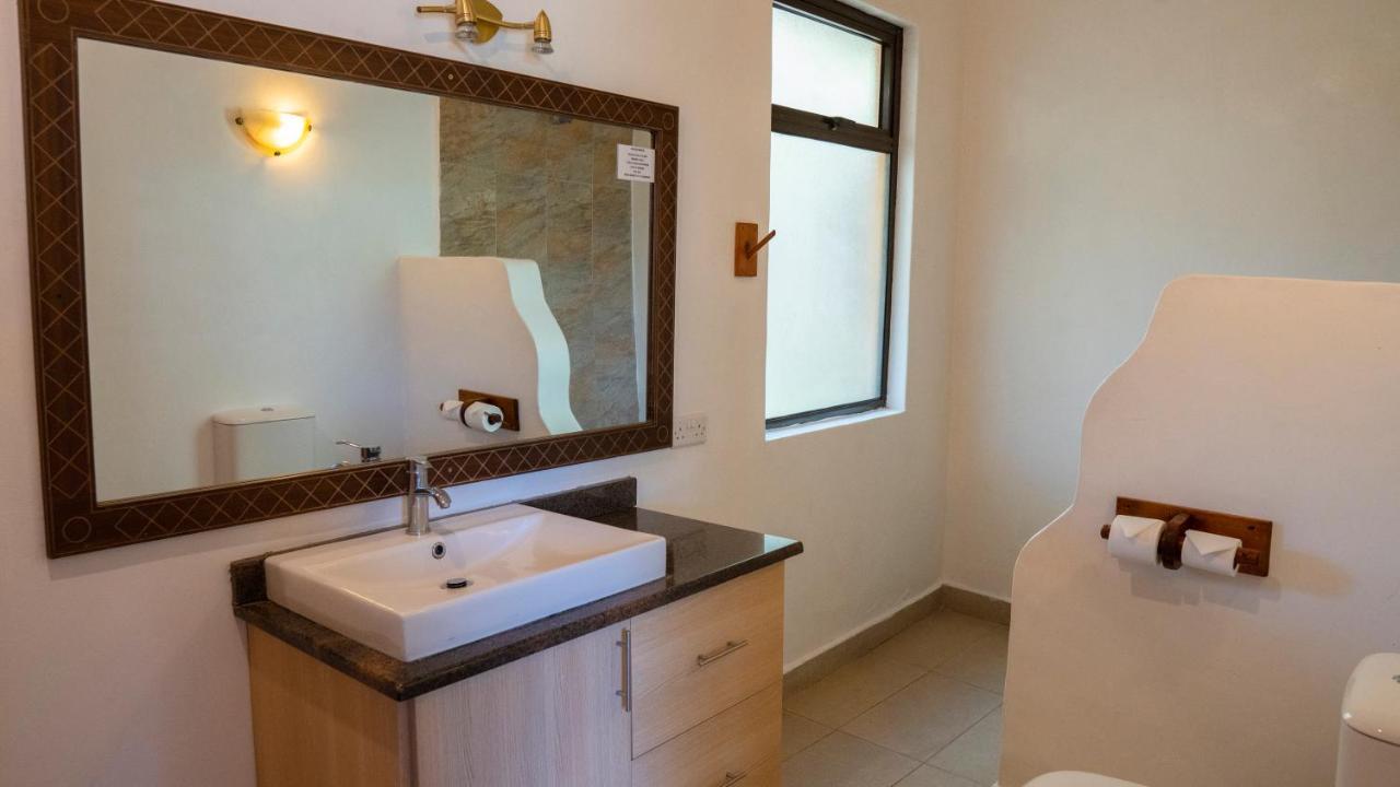 Black Wattle House Накуру Екстер'єр фото